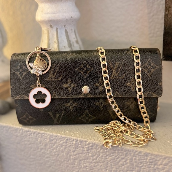 Louis Vuitton Handbags - Louis Vuitton Monogram Portefeiulle Sarah Long Bifold Wallet/converted